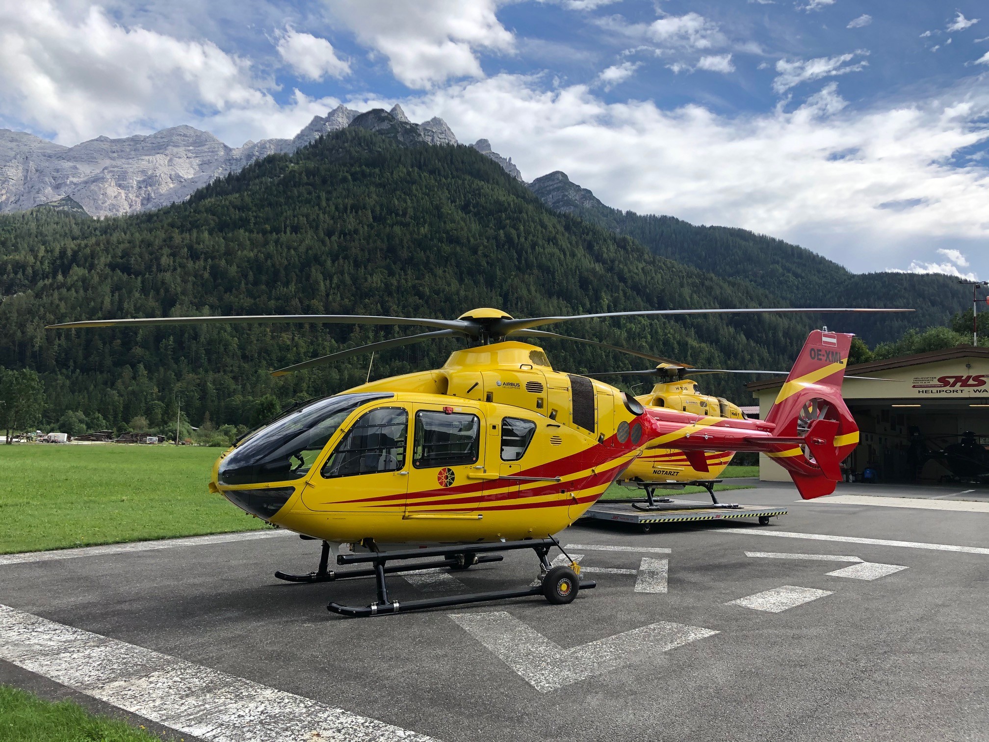Airbus EC135T2+ OE-XML Bild 2