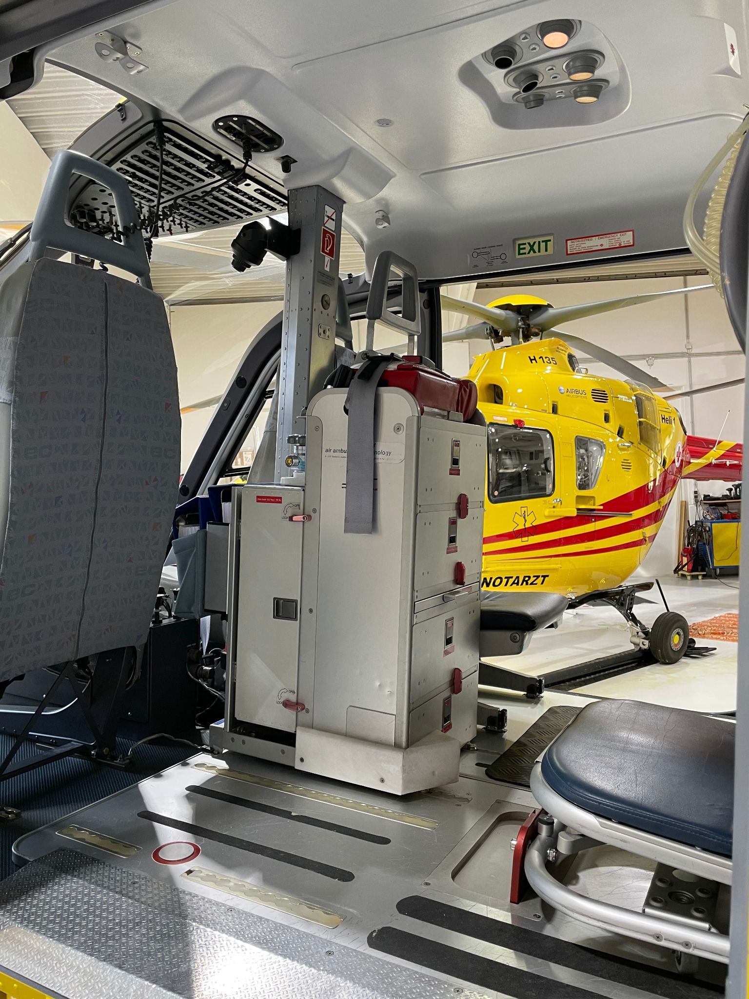 EC135T1 OE-XRS exterior