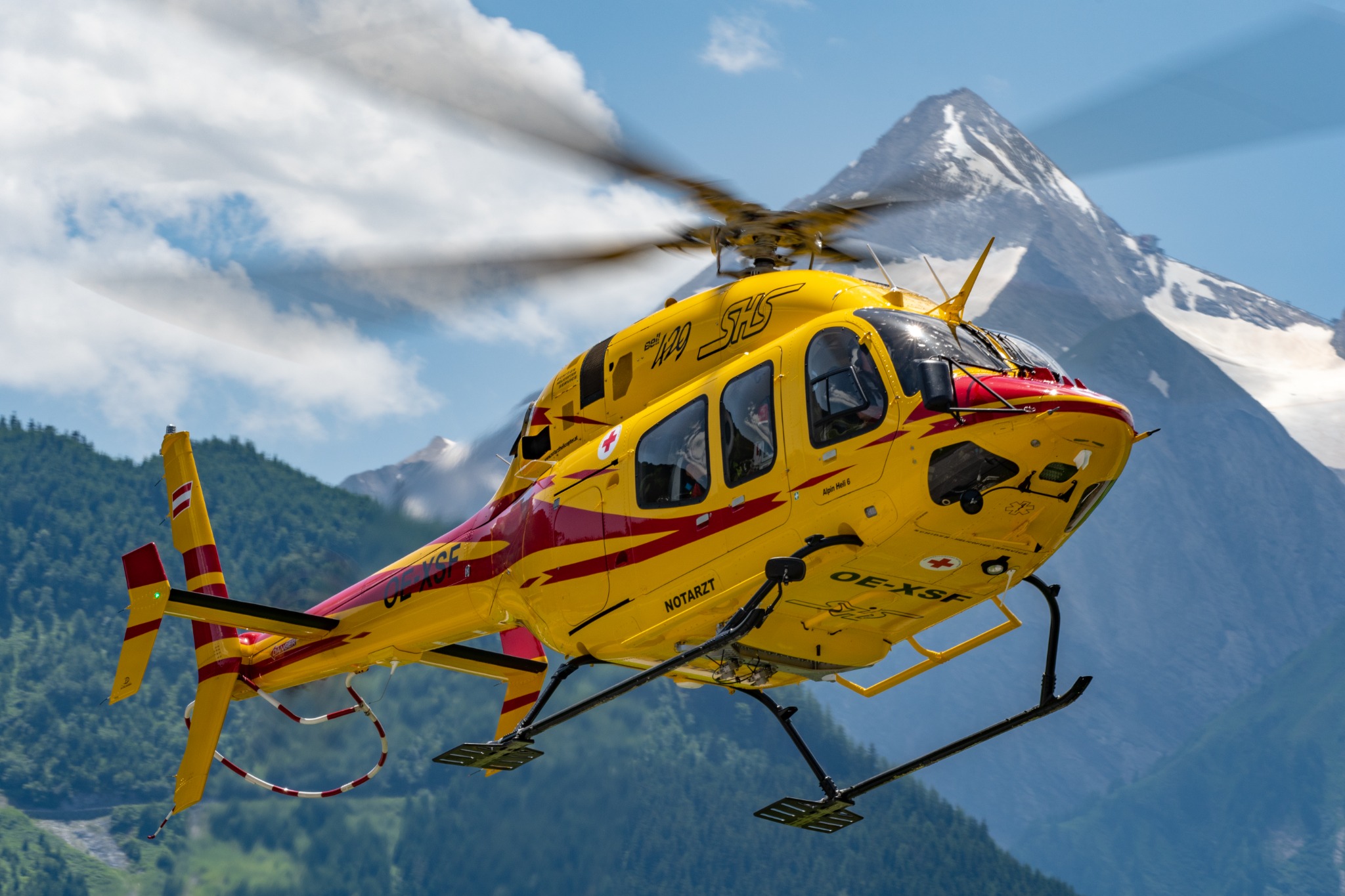 Notarzthelicopter Bell 429 OE-XSF