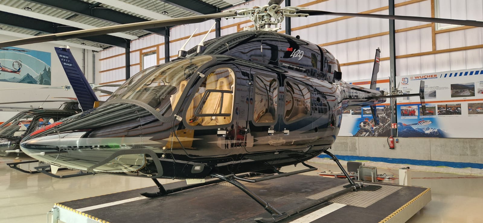 Bell 429 OE-XBH Bild 2