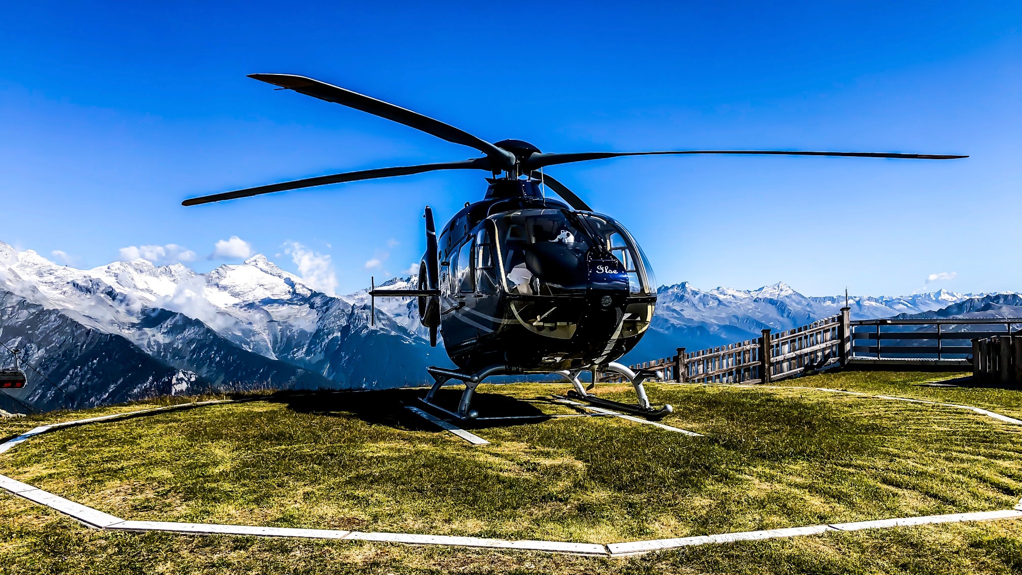 Airbus EC135 OE-XNH Bild 5